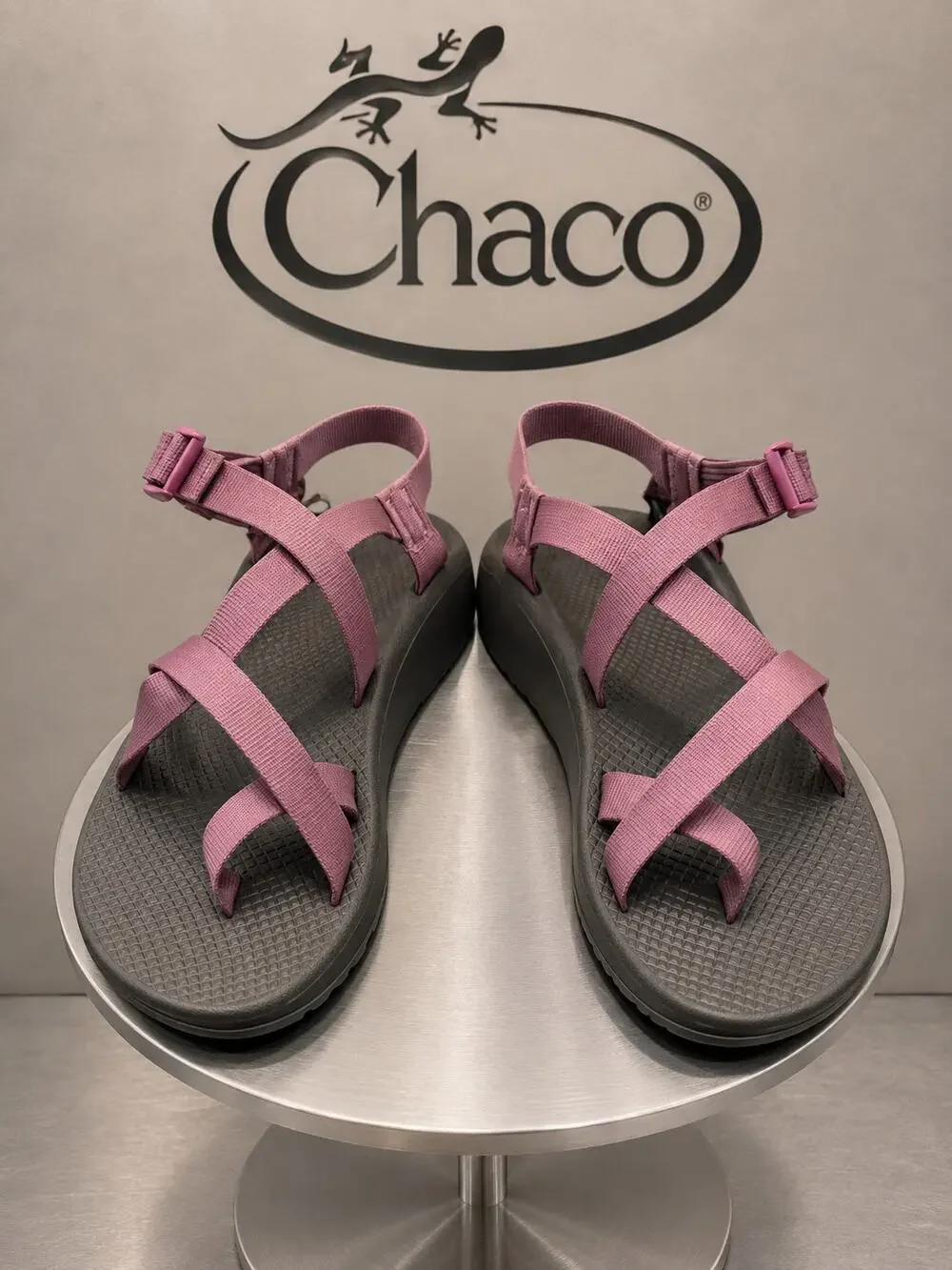 Chaco Z/Cloud 2 Solid Rose Sandals JCH107972 Women’s US 11